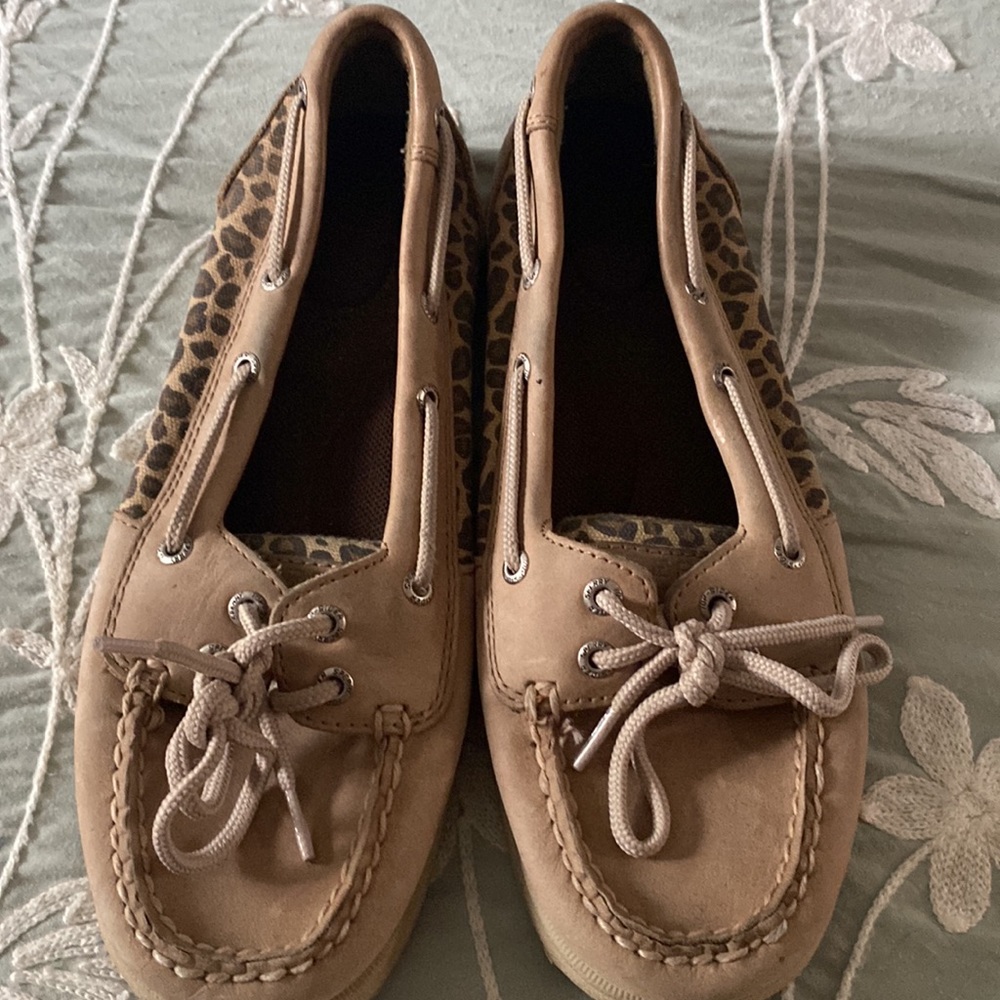 Sperry - Picture 5 of 6